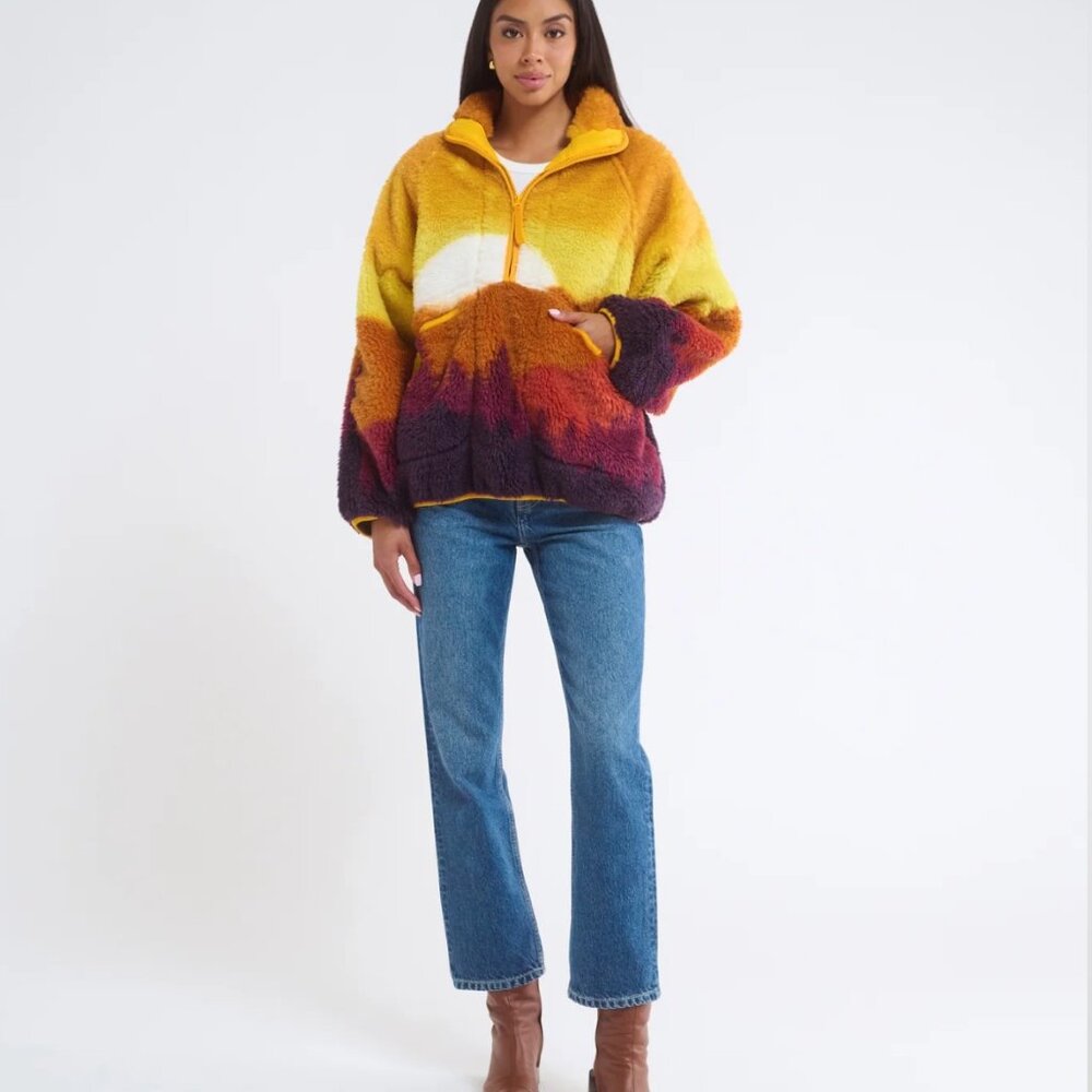 NWOT - Rumored Sun Valley Sherpa - Sierra Sundown - Size XS/S